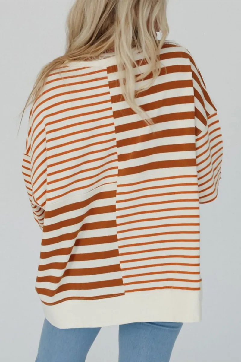 Effortlessly Elegant T-Shirt with a Timeless Design