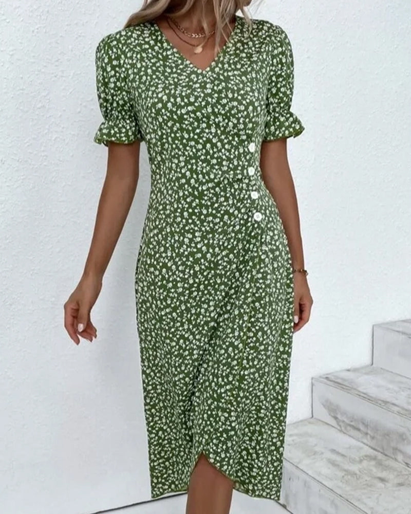 Polished Dress with an Effortless Classic Look