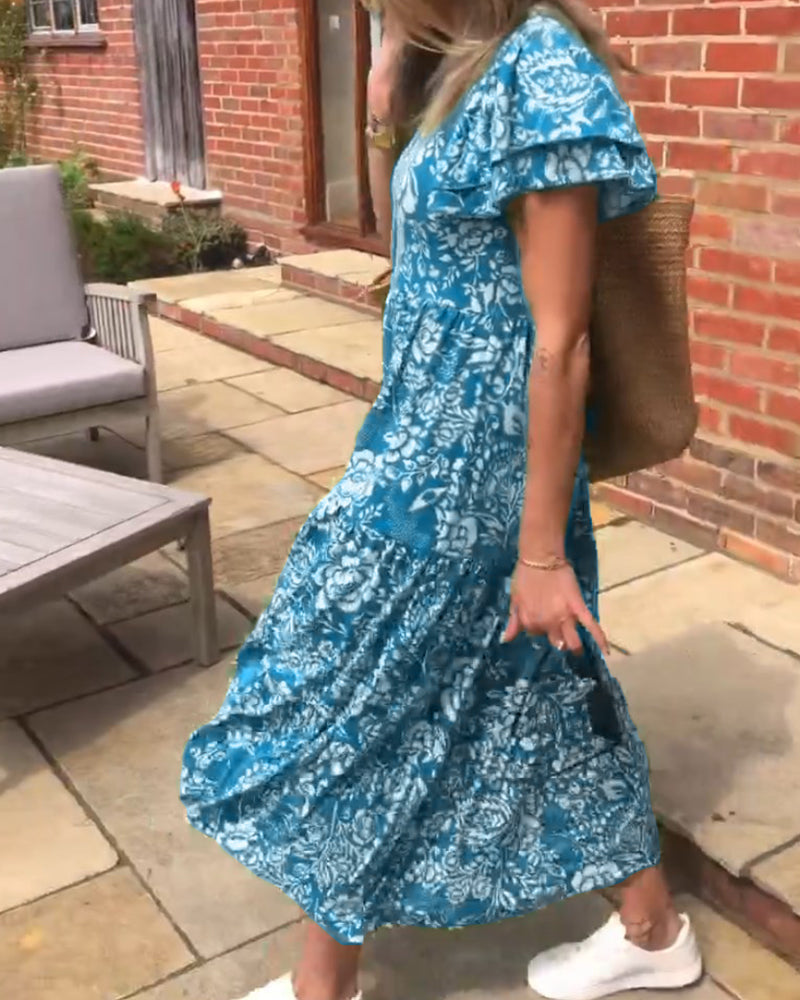 Effortlessly Elegant Dress with a Timeless Design