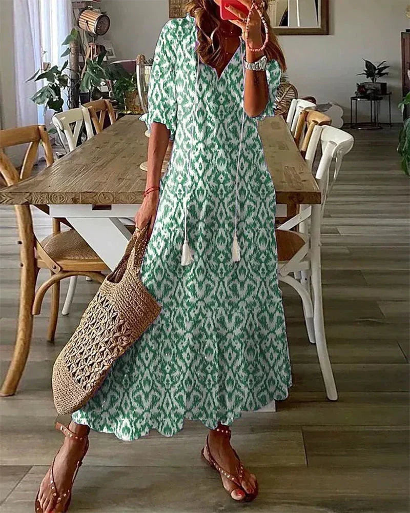 Beautifully Crafted Dress in a Classic Style
