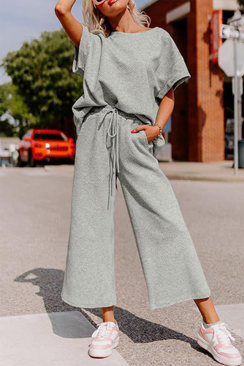 Elegantly Styled T-Shirt for Everyday Wear