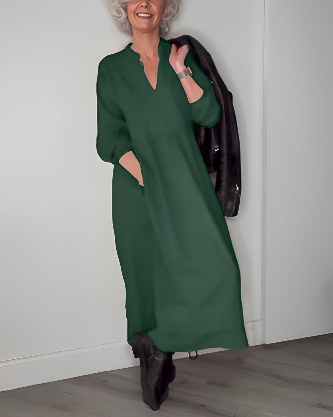 Sophisticated Dress with a Clean Classic Look