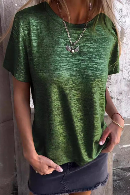 Well Tailored T-Shirt with a Graceful Silhouette