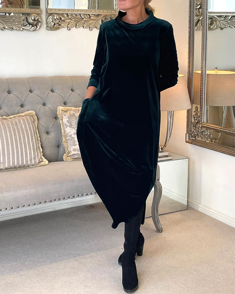 Classic Vintage & Enduringly Stylish Dress