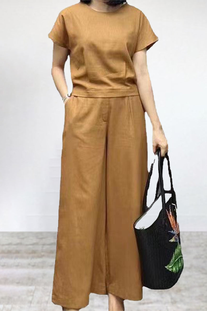Sophisticated T-Shirt with a Clean Classic Look