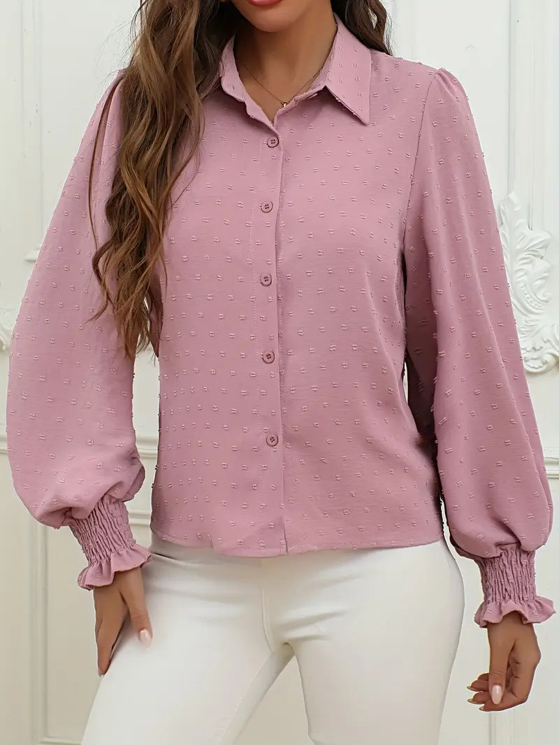 Beautifully Crafted Blouse in a Classic Style