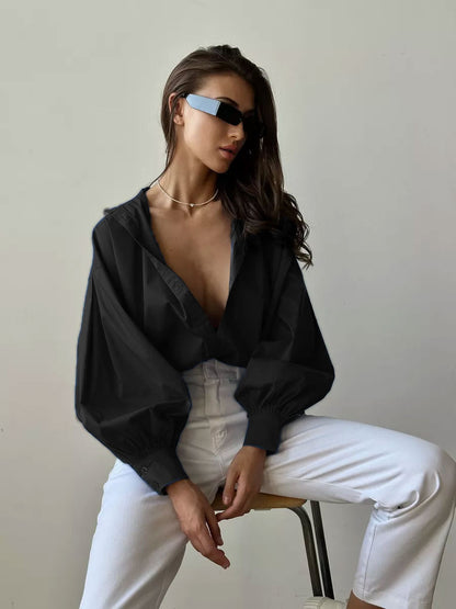 Classic Vintage Shirt with a Flattering Fit