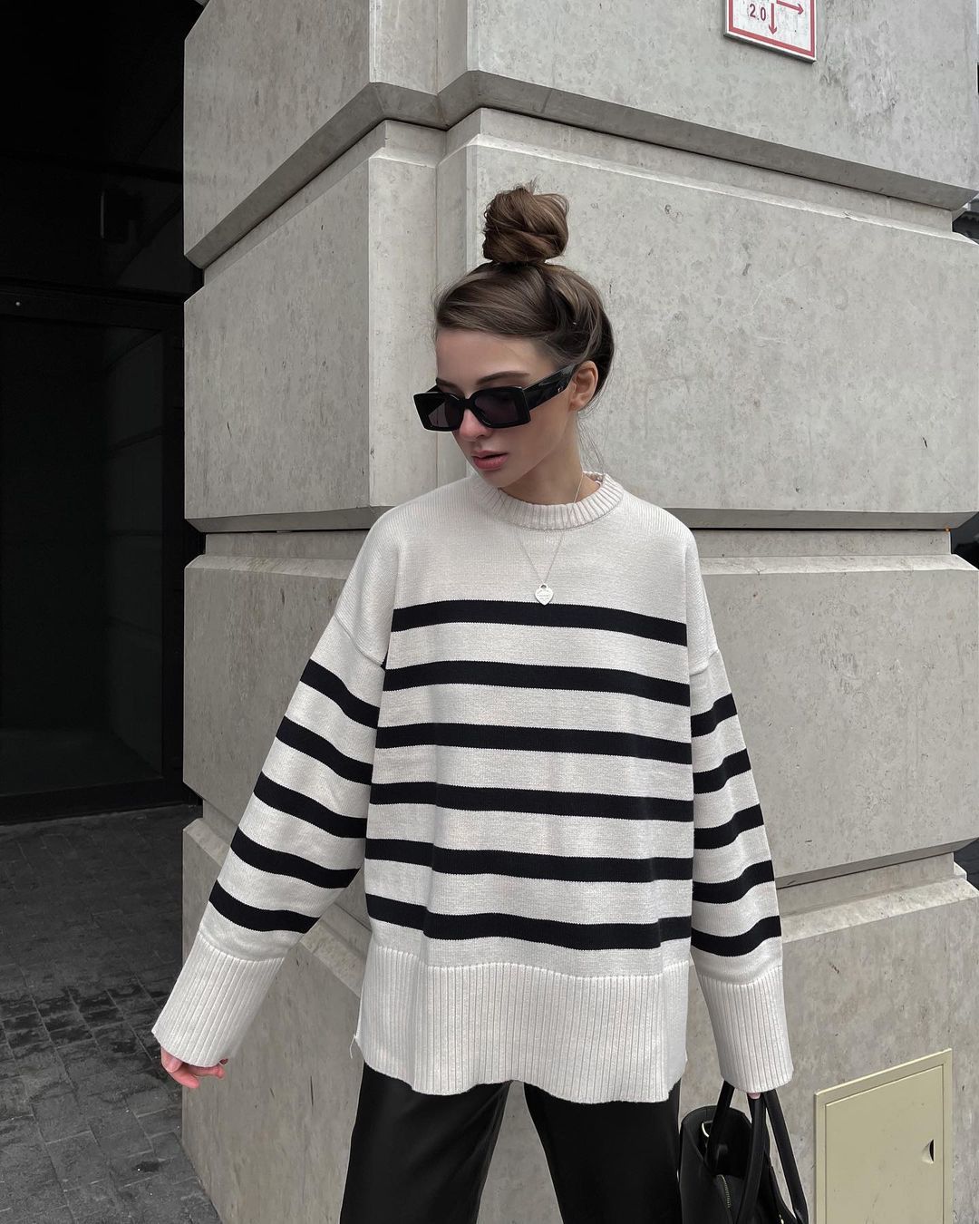 Beautifully Crafted Blouse in a Classic Style