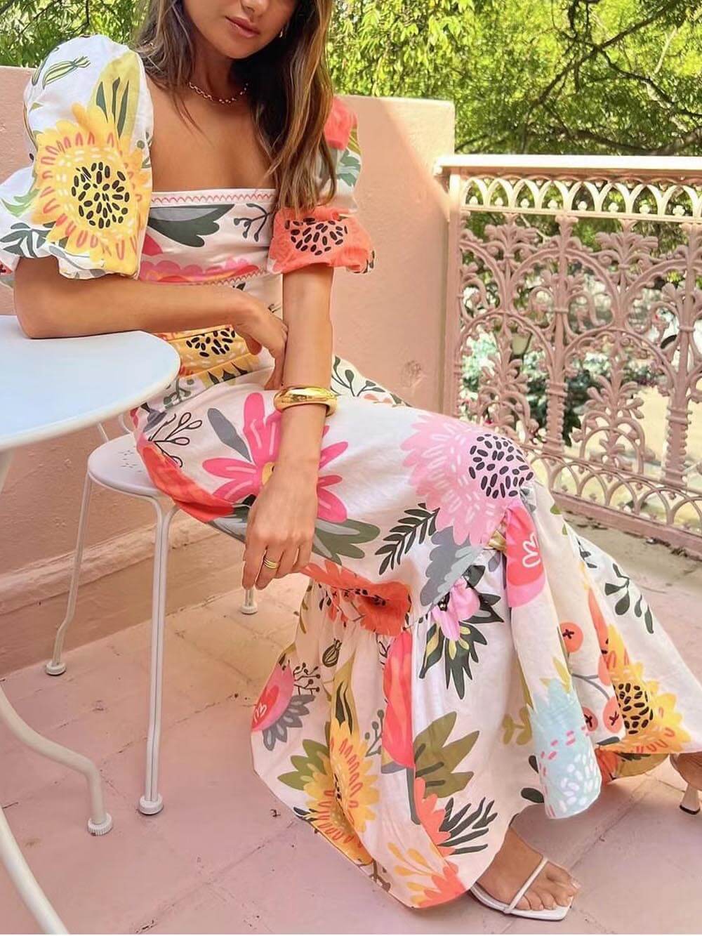Beautifully Crafted Dress in a Classic Style