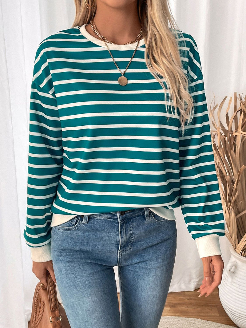 Effortlessly Elegant Shirt with a Timeless Design