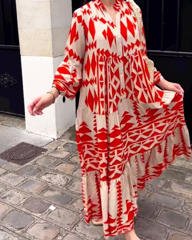 Beautifully Finished Dress in a Timeless Design