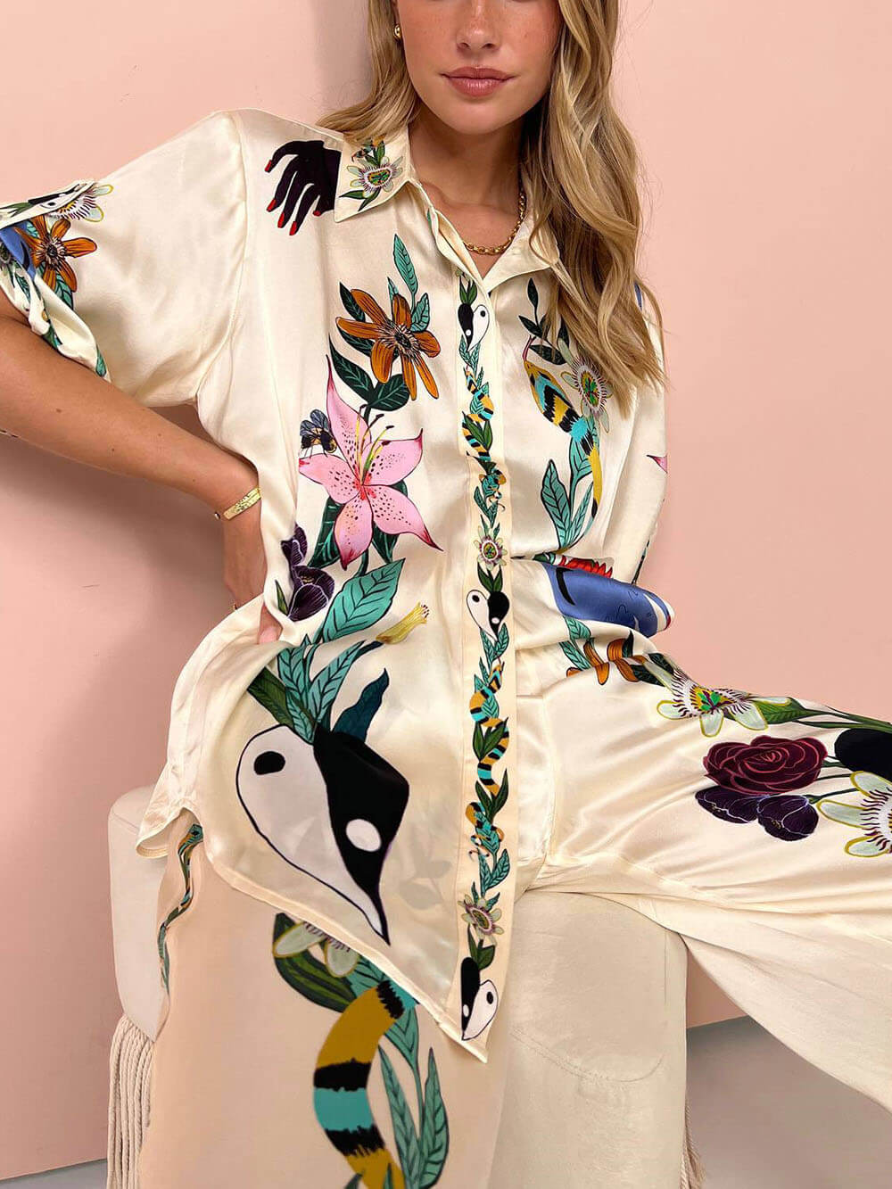 Gracefully Styled Blouse for Any Occasion