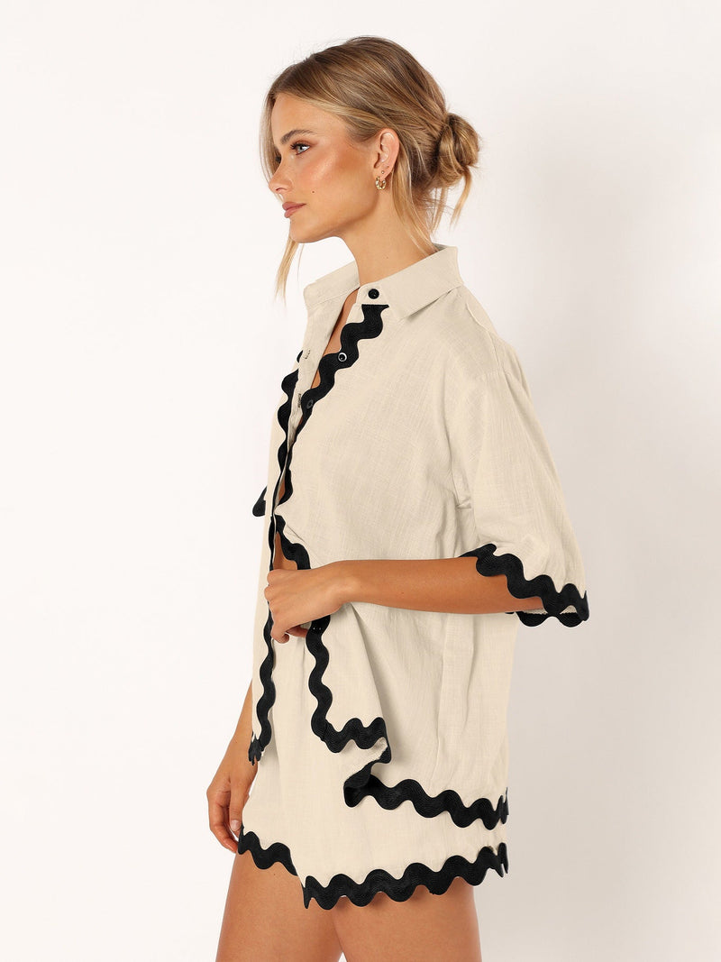 Gracefully Styled Shirt for Any Occasion