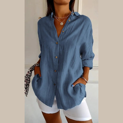 Classic Vintage Shirt with a Flattering Fit