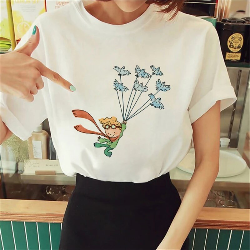 Effortlessly Elegant T-Shirt with a Timeless Design