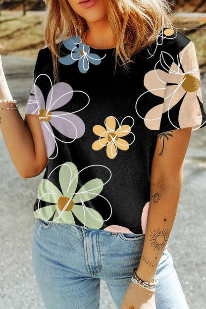 Effortlessly Elegant T-Shirt with a Timeless Design