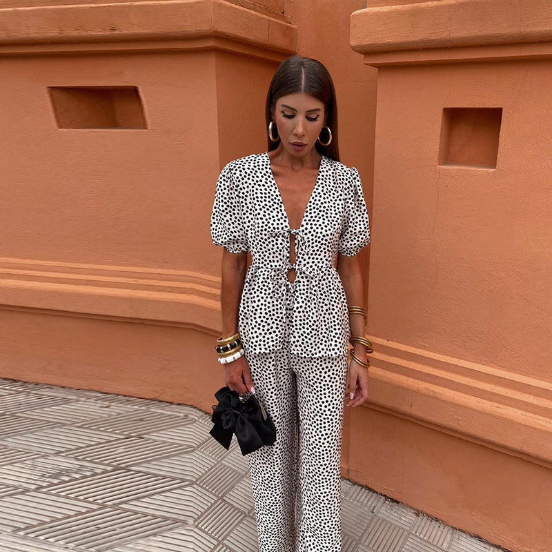 A Vintage Style Trousers with Delicate Timeless Details
