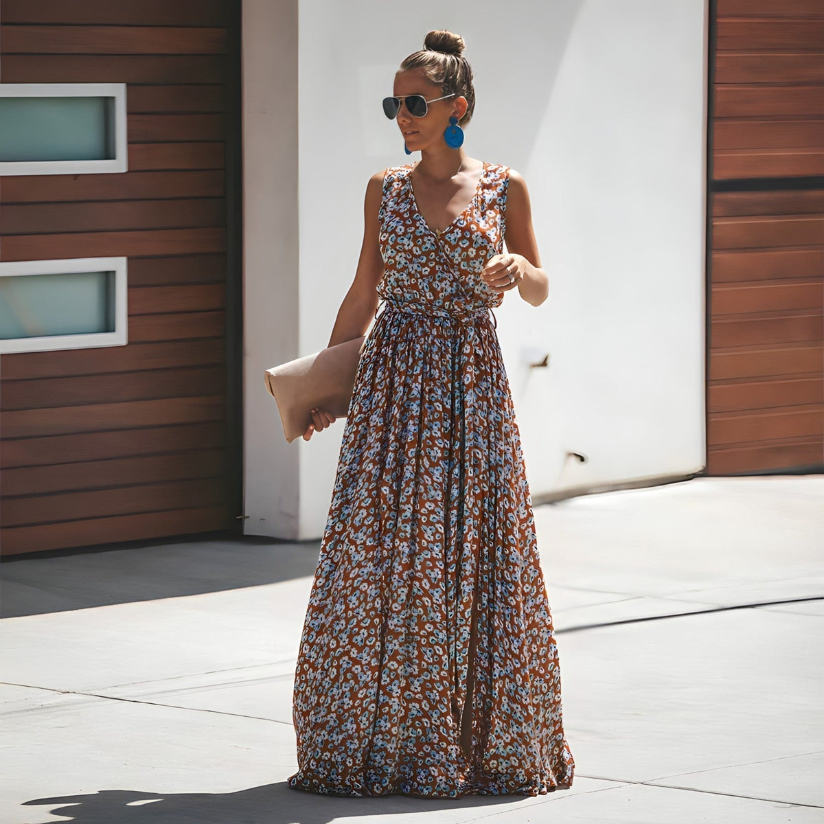 Gracefully Styled Dress for Any Occasion