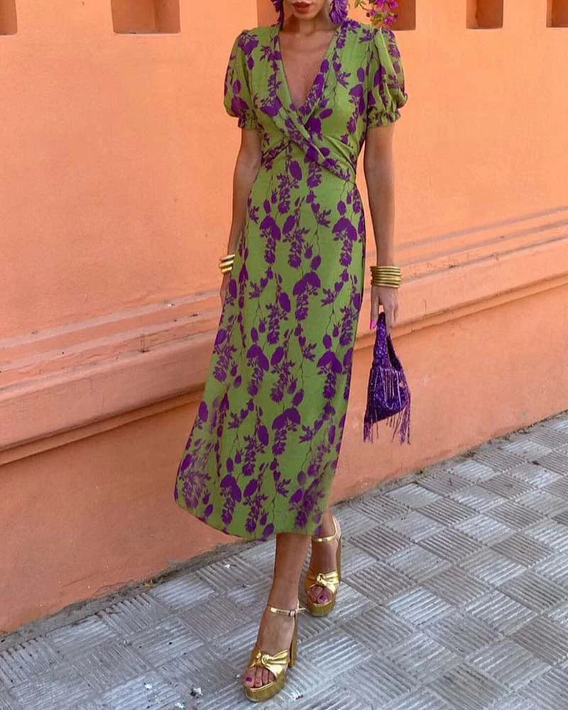 Polished Dress with an Effortless Classic Look