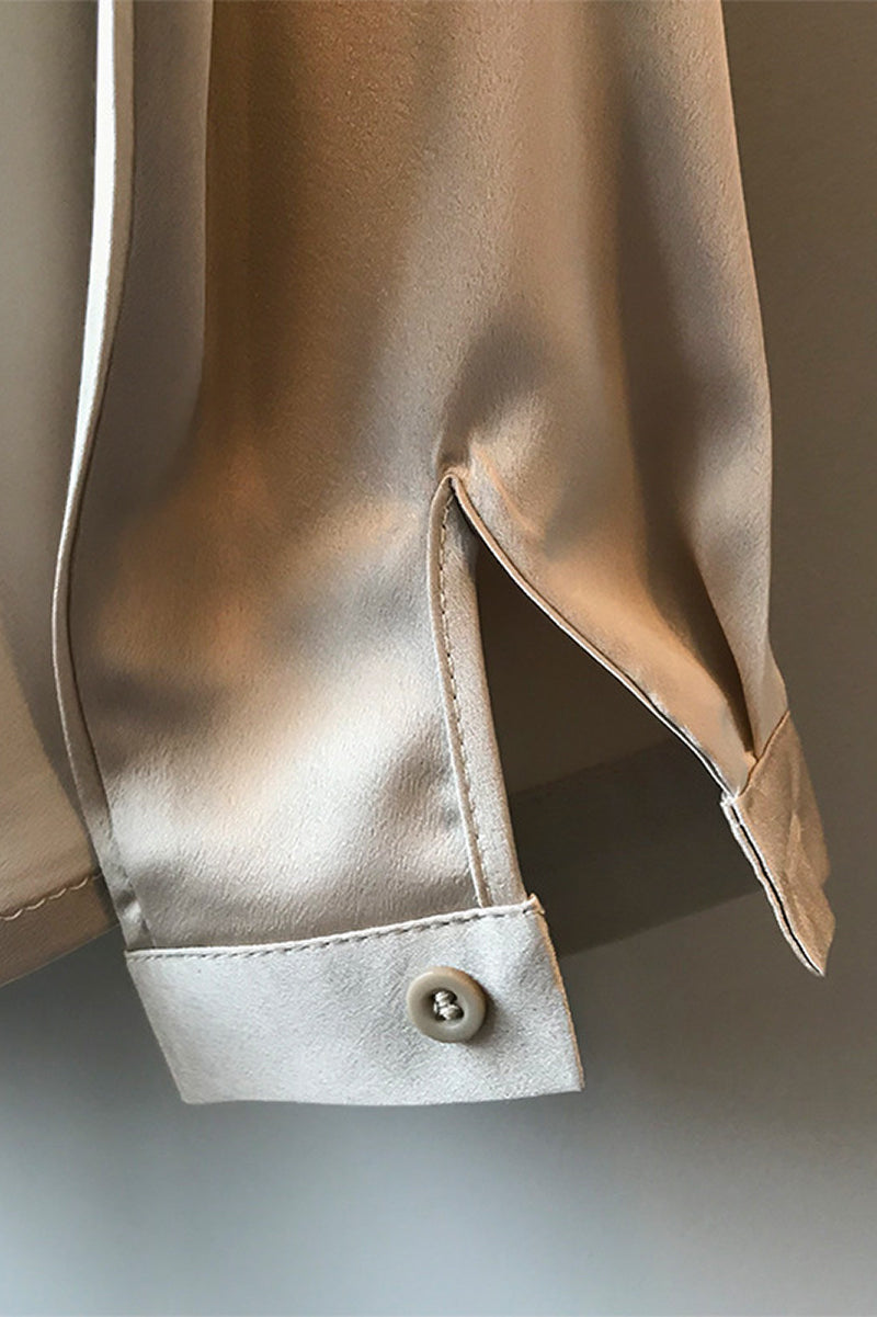 Sophisticated Blouse with a Clean Classic Look