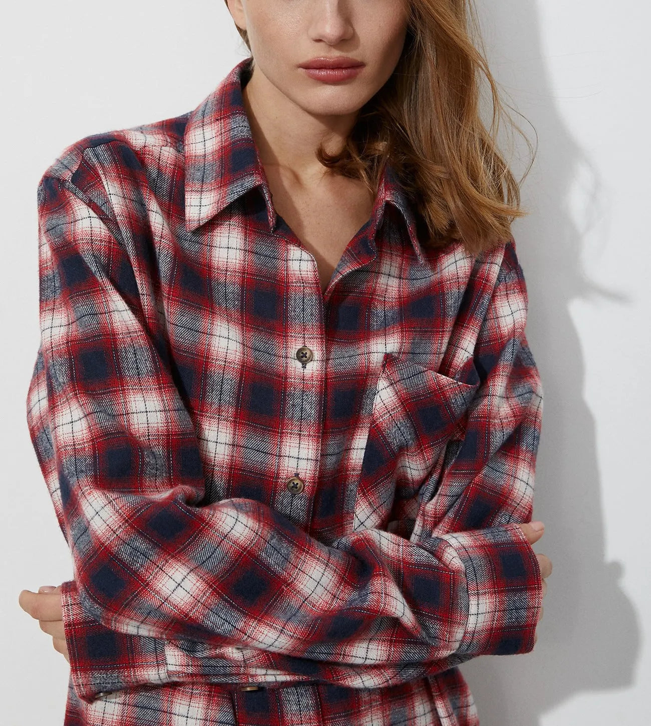 Effortlessly Elegant Shirt with a Timeless Design