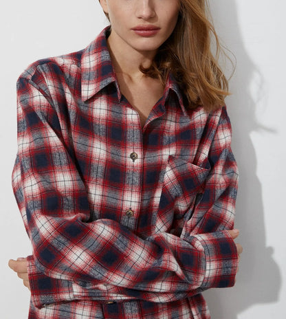 Effortlessly Elegant Shirt with a Timeless Design