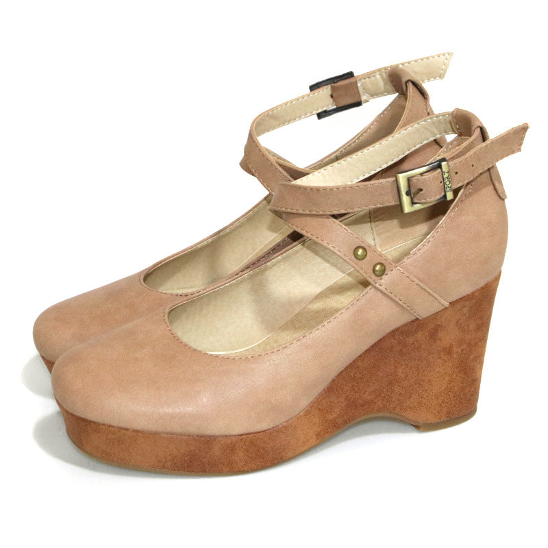 Graceful Orthopedic Sandals for Modern Look
