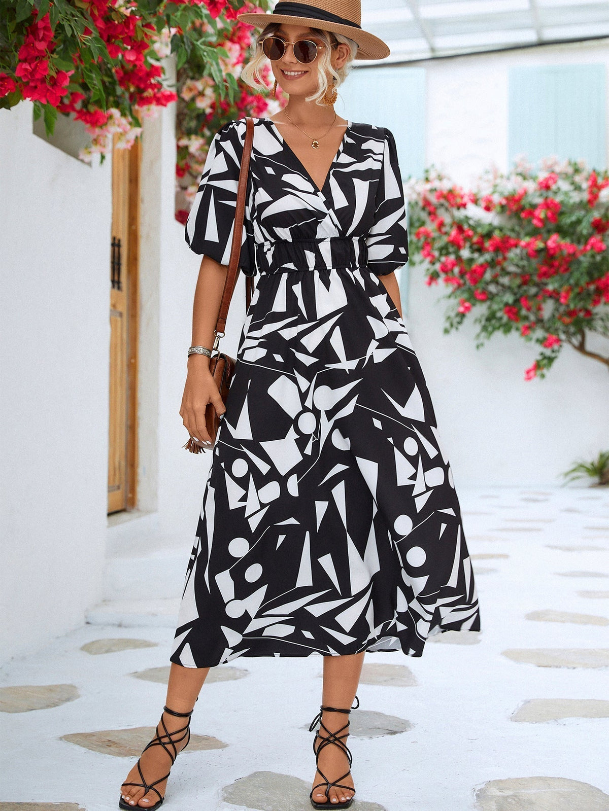 Sophisticated Dress with a Clean Classic Look
