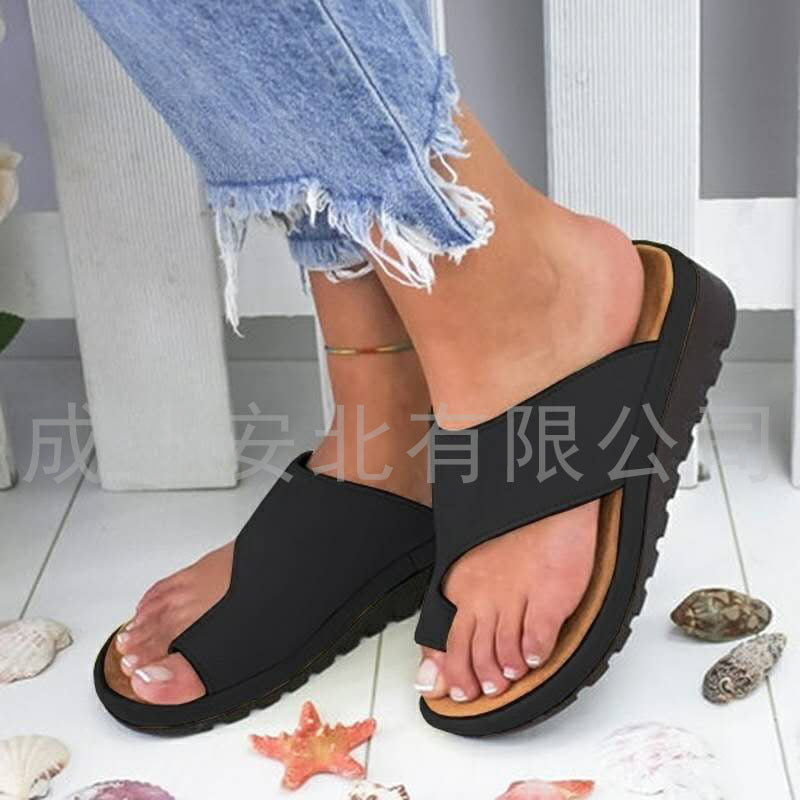 Graceful Orthopedic Sandals for Modern Look