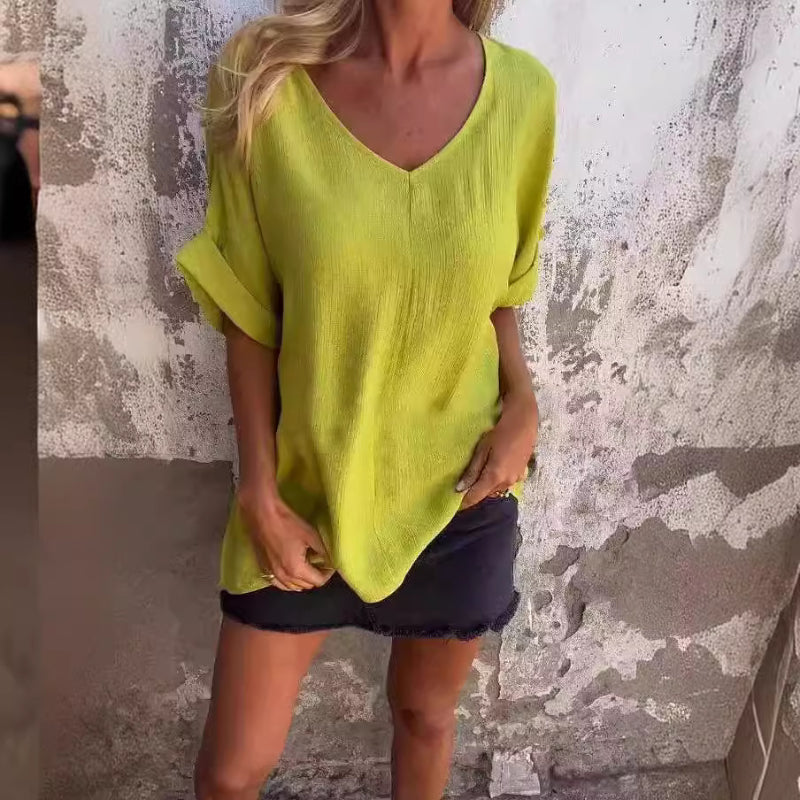 Beautifully Crafted T-Shirt in a Classic Style