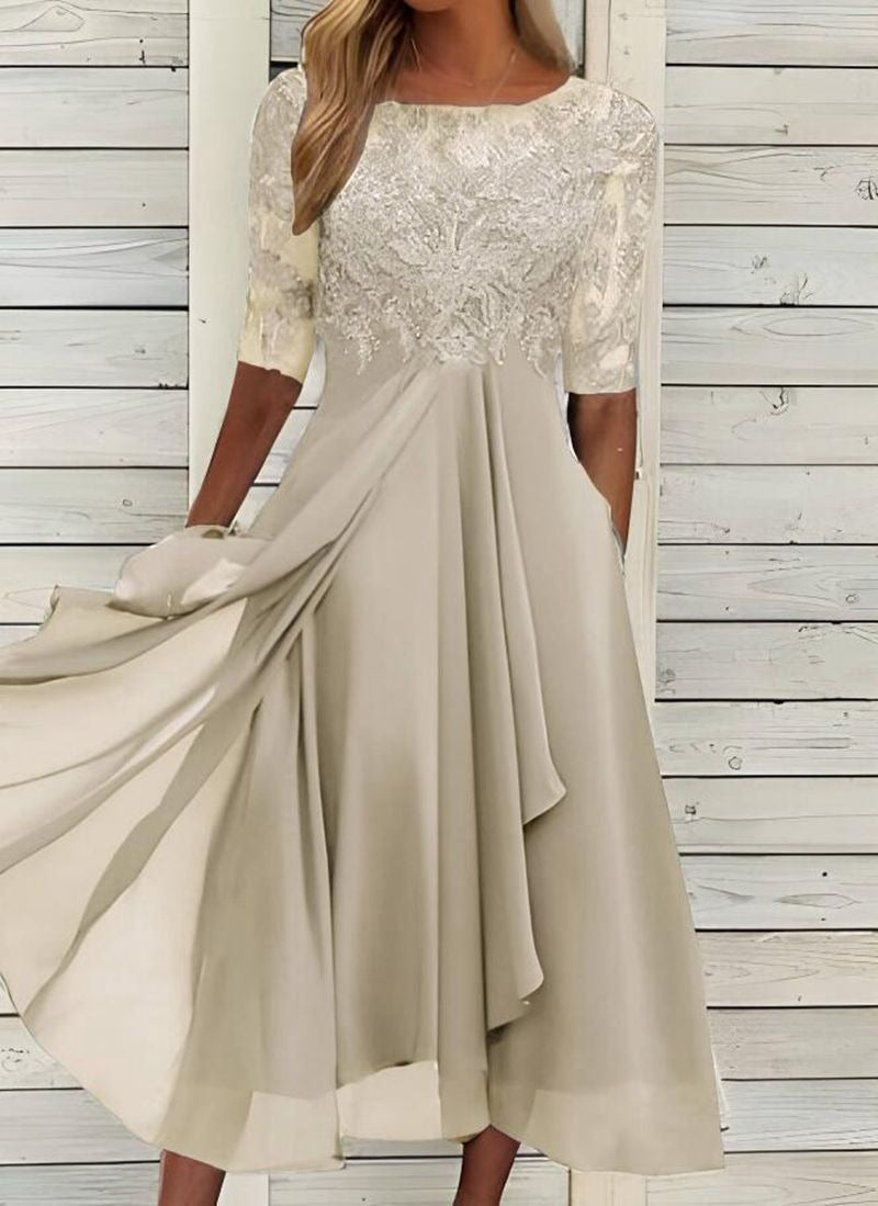 Effortlessly Elegant Dress with a Timeless Design
