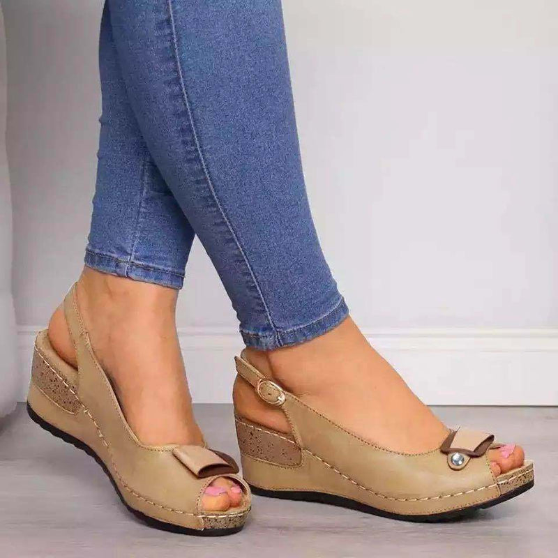 Chic Orthopedic Sandals with Unique Design