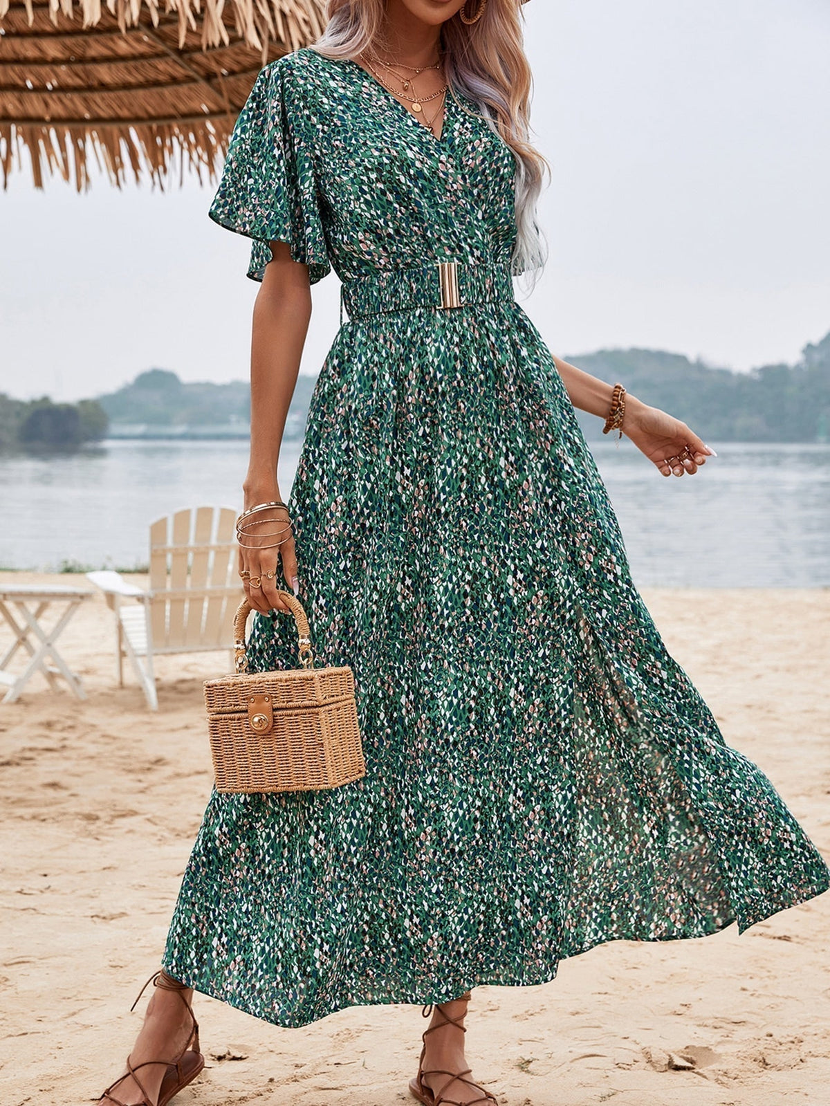 Sophisticated Dress with a Clean Classic Look