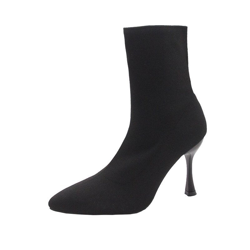 Graceful Orthopedic Boots for Modern Look