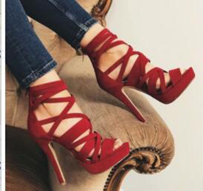 Chic Orthopedic Sandals with Unique Design