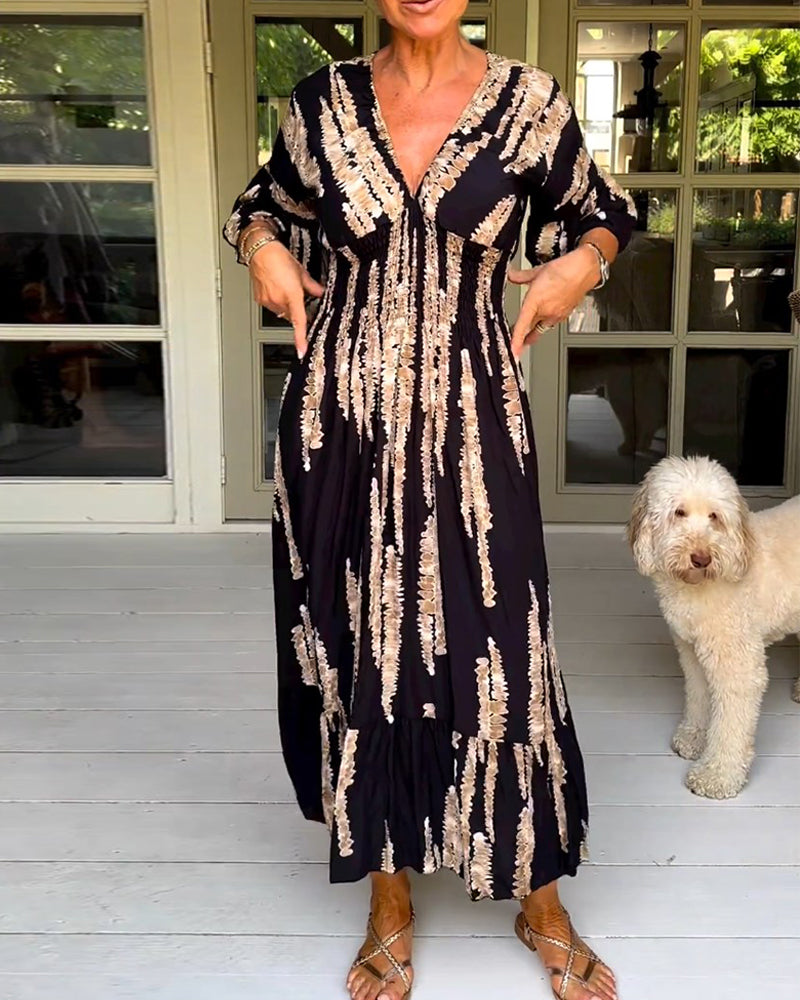 Classic Vintage Dress with a Flattering Fit