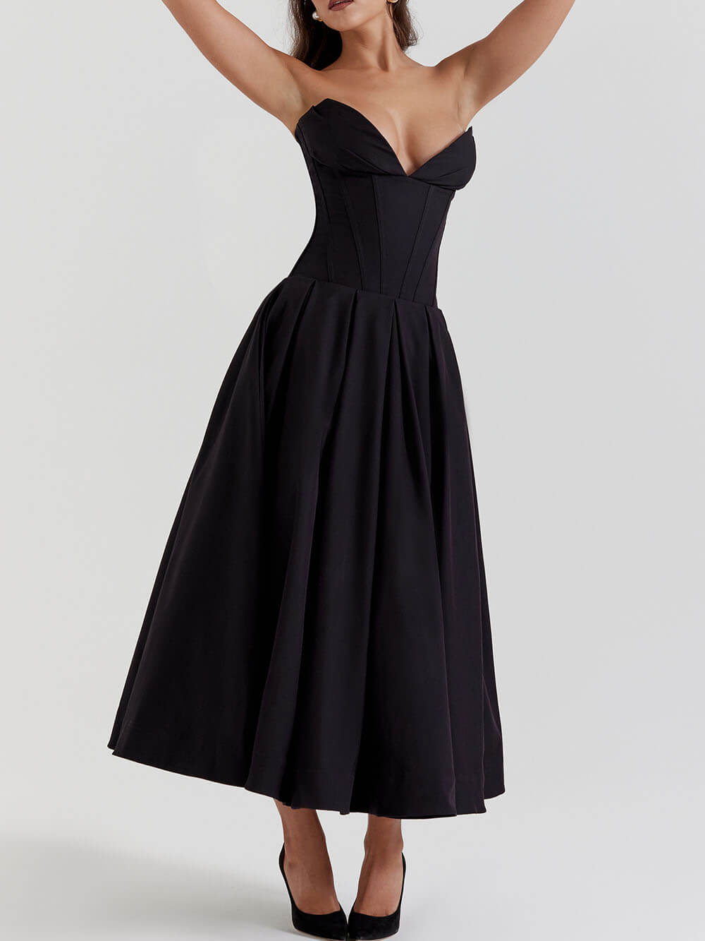 Classic Vintage & Enduringly Stylish Dress