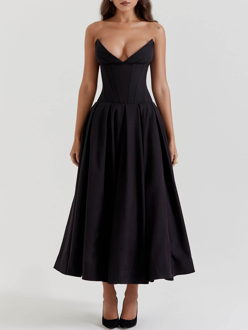 Classic Vintage & Enduringly Stylish Dress