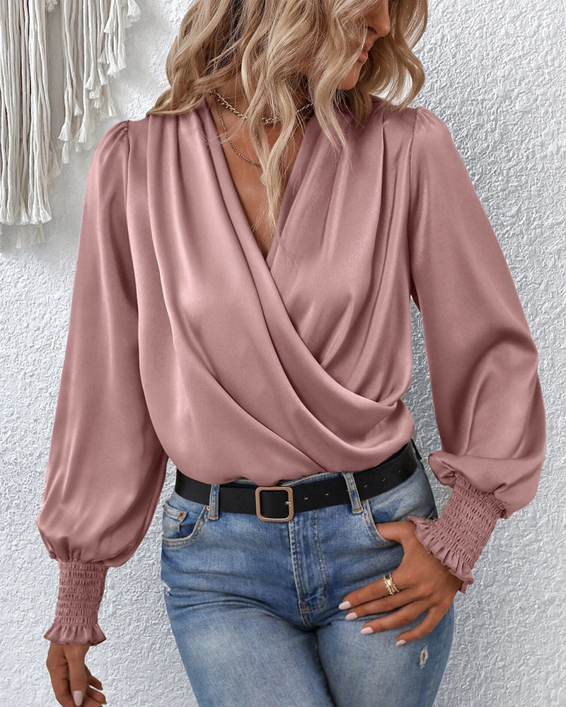 Classic Vintage & Enduringly Stylish Blouse
