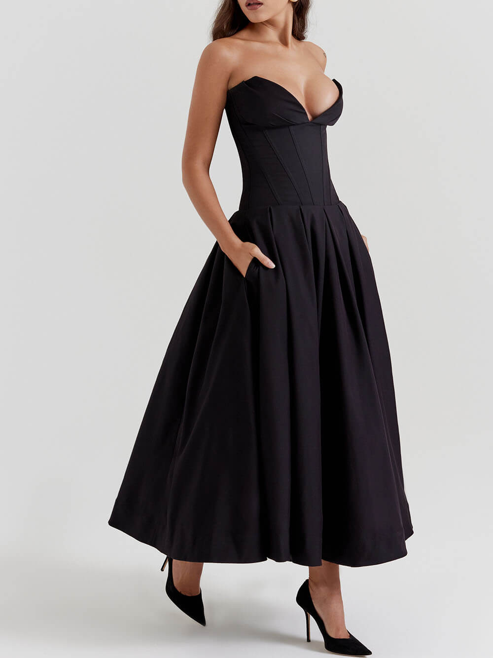 Classic Vintage & Enduringly Stylish Dress