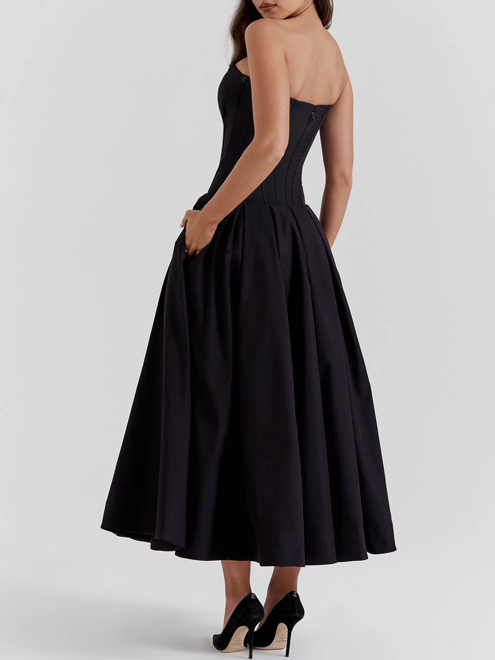 Classic Vintage & Enduringly Stylish Dress