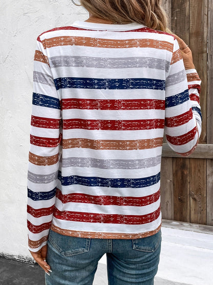 Effortlessly Elegant T-Shirt with a Timeless Design