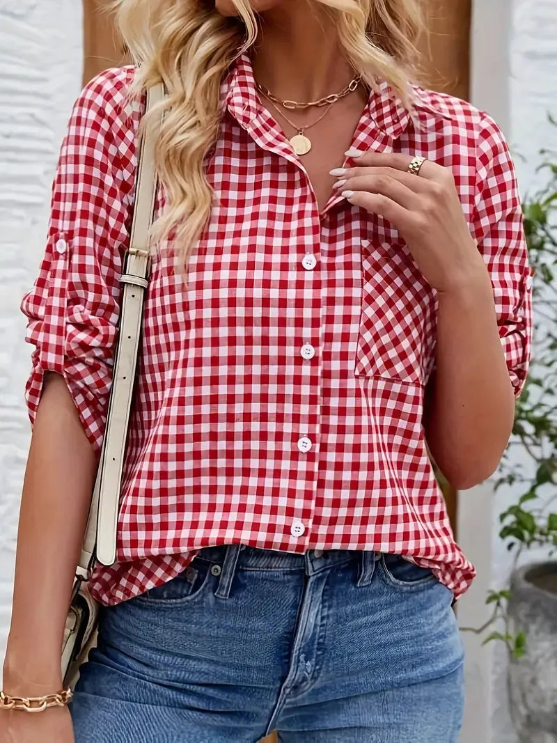 Well Tailored Shirt with a Graceful Silhouette