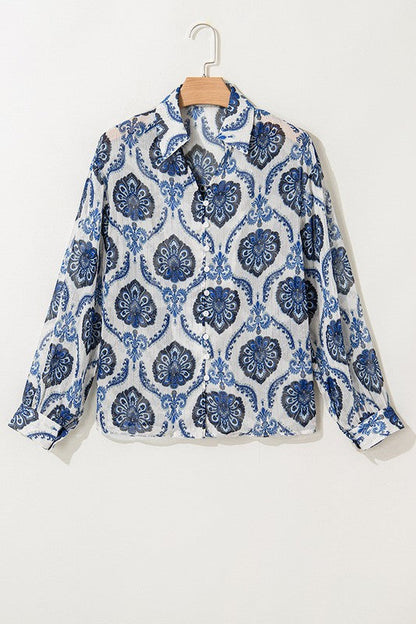Well Tailored Shirt with a Graceful Silhouette
