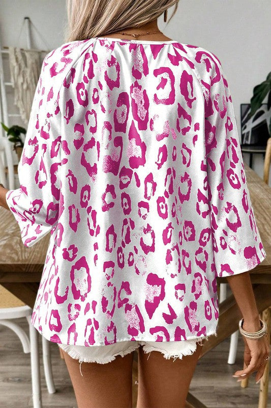 Classic Vintage Blouse with a Flattering Fit