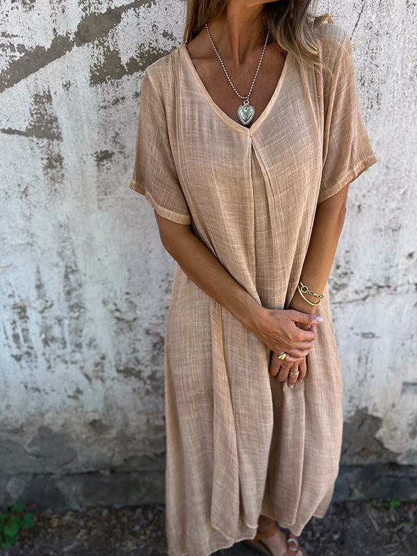 Sophisticated Dress with a Clean Classic Look