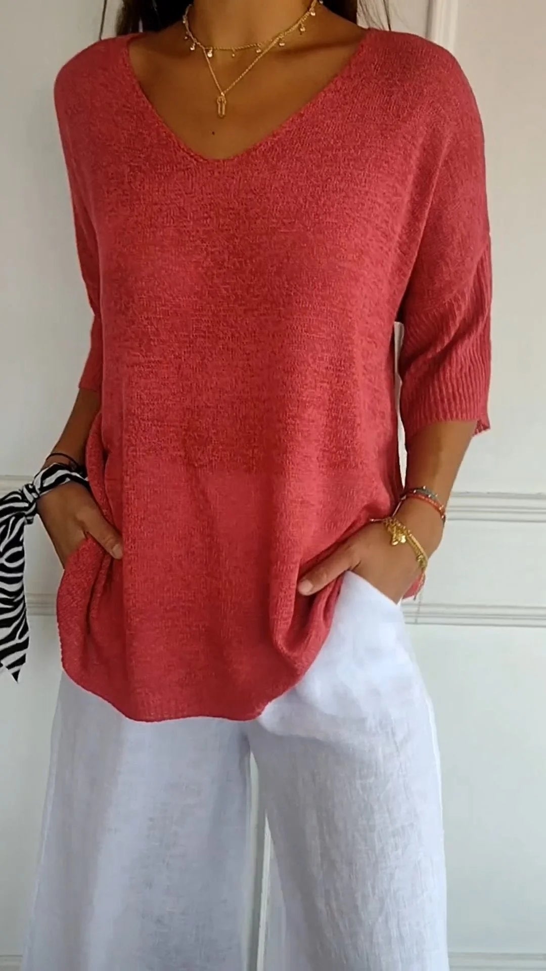 Beautifully Crafted Blouse in a Classic Style