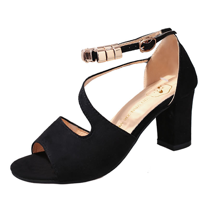 Graceful Orthopedic Sandals for Modern Look