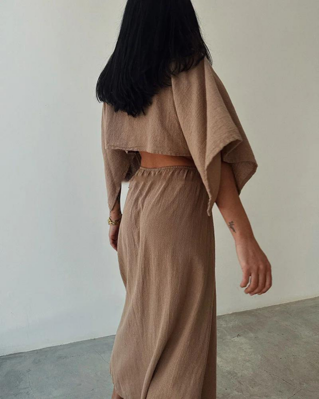 Polished Dress with an Effortless Classic Look