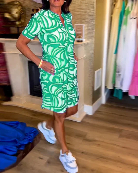 Beautifully Crafted Dress in a Classic Style